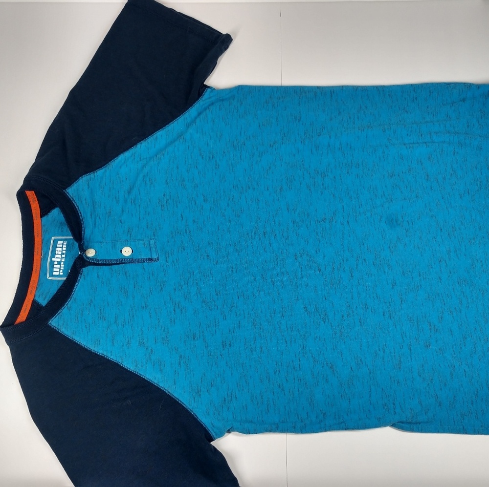 Casual men's shirt